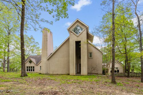 151 Chapel Hill Rd, Flora, MS, 39071-9524 | Card Image