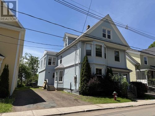 51 Upper Prince St, Charlottetown, PE, C1A4S6 | Card Image