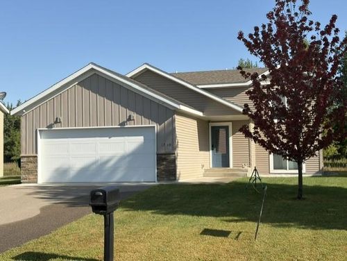 1709 Maple Leaf Ln, Litchfield, MN, 55355-4550 | Card Image