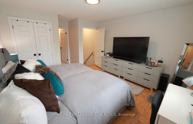 695 Poplar Rd, House other with 2 bedrooms, 4 bathrooms and 2 parking in Milton ON | Image 19