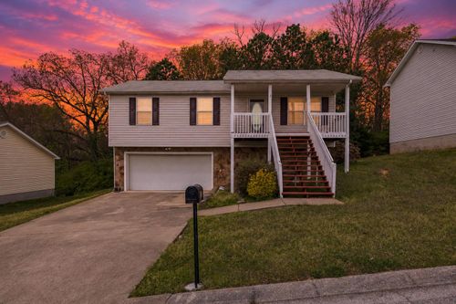 4421 Kayla Cir, Chattanooga, TN, 37406-1275 | Card Image