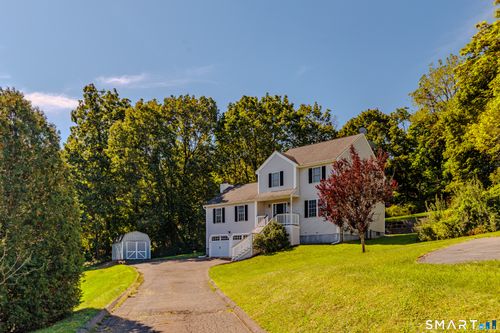 35 Doubling Rd, Greenwich, CT, 06830-4040 | Card Image