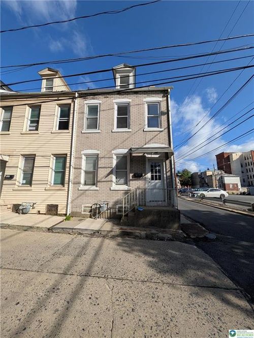 723 Chestnut St, Allentown, PA, 18102-4001 | Card Image