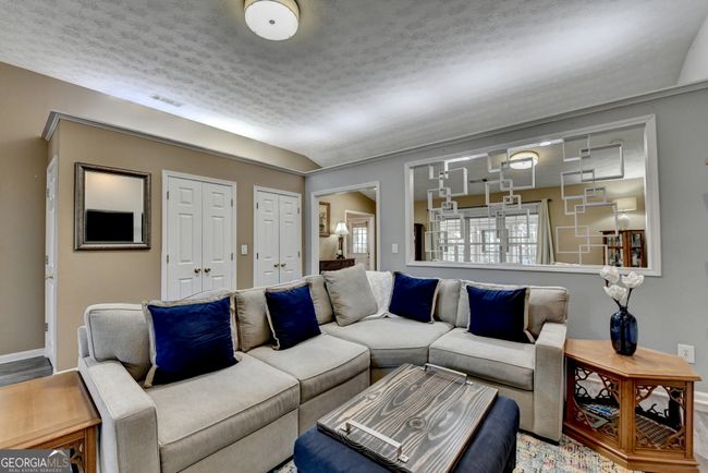 305 Morning Glen Dr, House other with 4 bedrooms, 2 bathrooms and 2 parking in Suwanee GA | Image 13