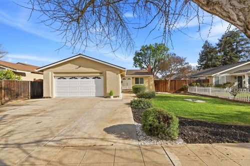 204 Vineyard Dr, San Jose, CA, 95119-1863 | Card Image