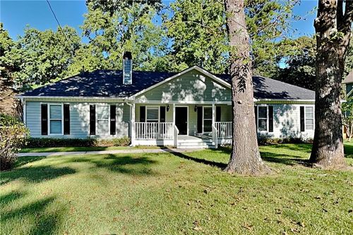 31 Poole Bridge Ln, Hiram, GA, 30141-5833 | Card Image