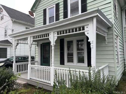 3 Allen Pl, Poughkeepsie, NY, 12601-2601 | Card Image