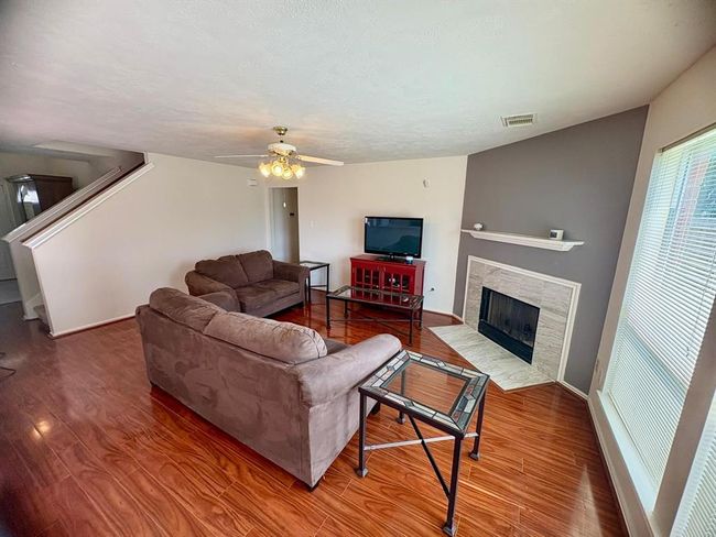 Family Room | Image 7