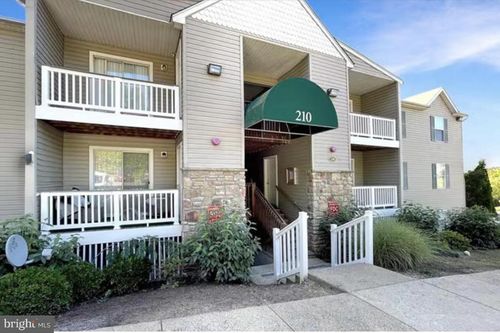 apt-203-210 Wild Oak Ln, STAFFORD, VA, 22554-8443 | Card Image