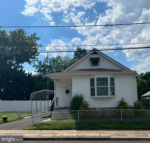 35 Elm Ave, JENKINTOWN, PA, 19046-4218 | Card Image