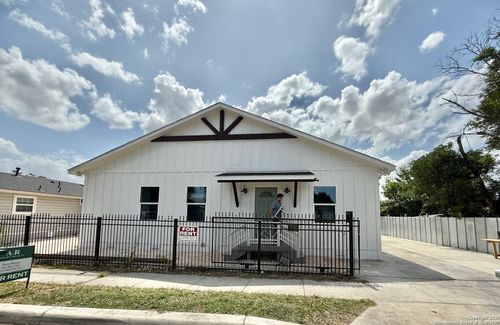 102-207 Meridian Ave, San Antonio, TX, 78201 | Card Image