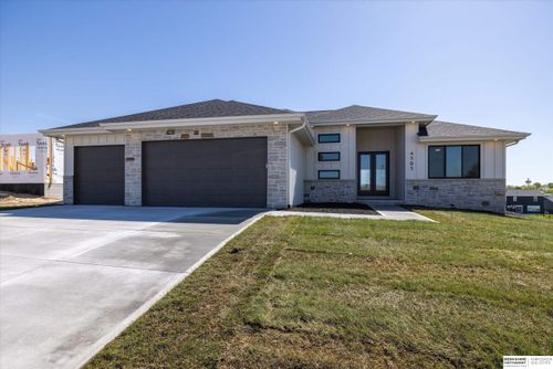 4505 N 213th Street, Omaha, NE, 68022 | Card Image