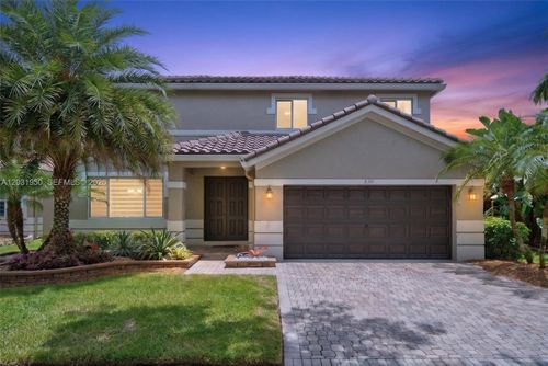 830 Hawthorn Ter, Weston, FL, 33327-2118 | Card Image