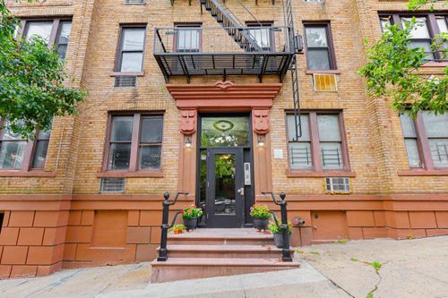 1d-108 Waldo Ave, Jersey City, NJ, 07306-1443 | Card Image