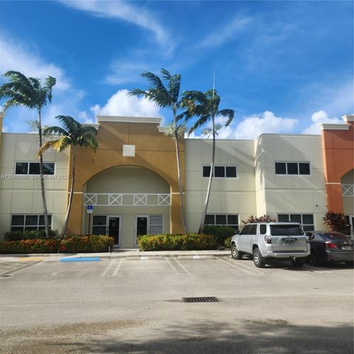 127-11231 Nw 20th St, Sweetwater, FL, 33172-1856 | Card Image