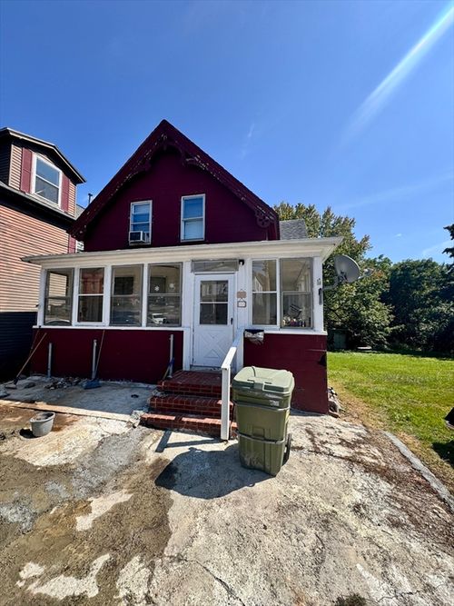 36 Main St, Spencer, MA, 01562-2138 | Card Image