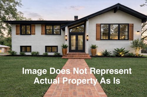 465 N Horton St, La Grange, TX, 78945-2034 | Card Image