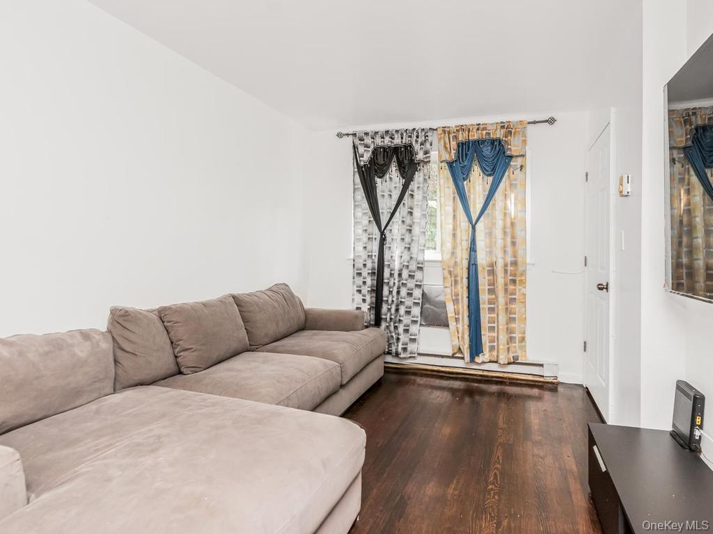 Residential Income in New York 4