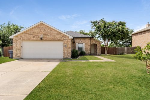 1450 Waldrop Dr, Lancaster, TX, 75146-2175 | Card Image