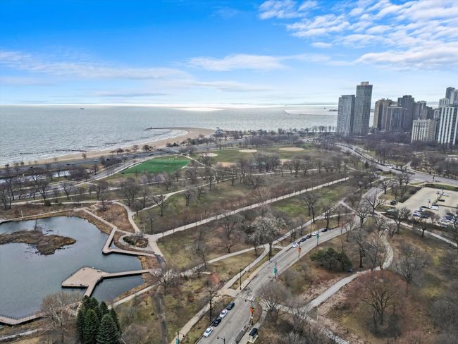 APT-1409 - 1850 N Clark St, Condo with 3 bedrooms, 3 bathrooms and 2 parking in CHICAGO IL | Image 37