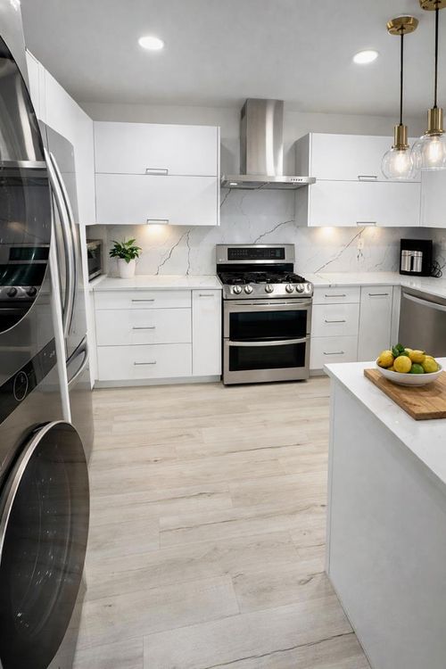 unit-105-930 California Ave, Santa Monica, CA, 90403-4151 | Card Image