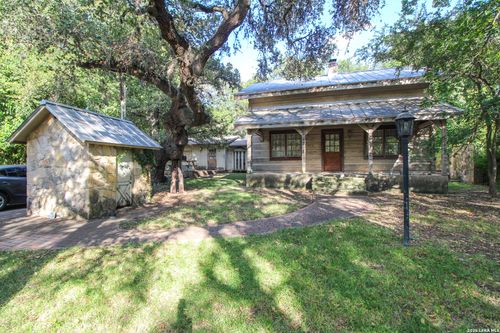 19706 Scenic Loop Rd, Helotes, TX, 78023-9212 | Card Image
