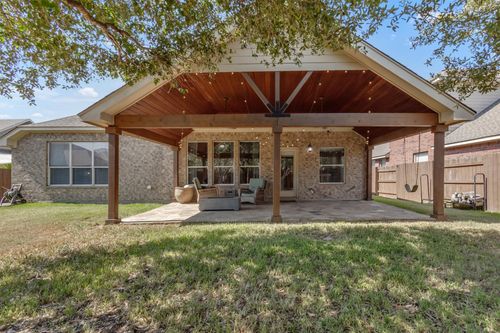13817 Glen Mark Dr, Manor, TX, 78653-3958 | Card Image