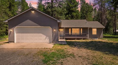 37106 N Muehle Rd, Elk, WA, 99009-8637 | Card Image