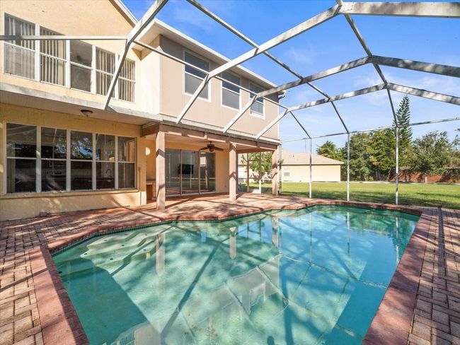 9701 Hidden Cove Ct, House other with 5 bedrooms, 3 bathrooms and null parking in Tampa FL | Image 38