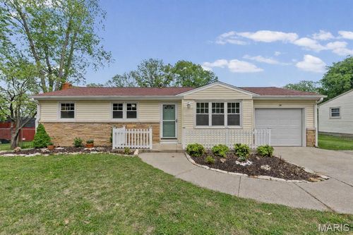 366 Edgewood Dr, Cape Girardeau, MO, 63703-6343 | Card Image