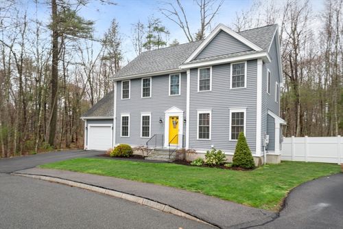 17 Mason Ln, Salisbury, MA, 01952 | Card Image