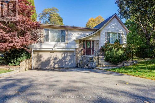 401 Swinburne Road, Burlington (Roseland), ON, L7N3K6 | Card Image