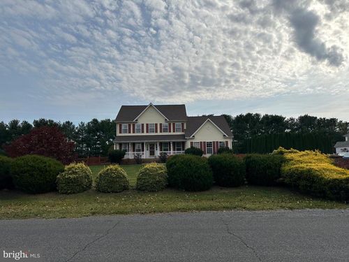 201 Vista Ln, White Post, VA, 22663-2619 | Card Image