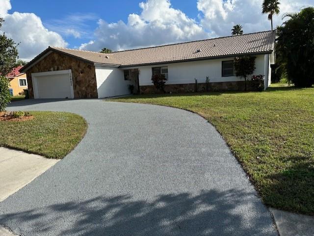 Lakeview Dr, Coral Springs, FL 33071
