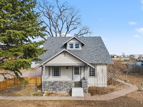 304 S 1st Ave, Ault, CO, 80610-9665 | Card Image