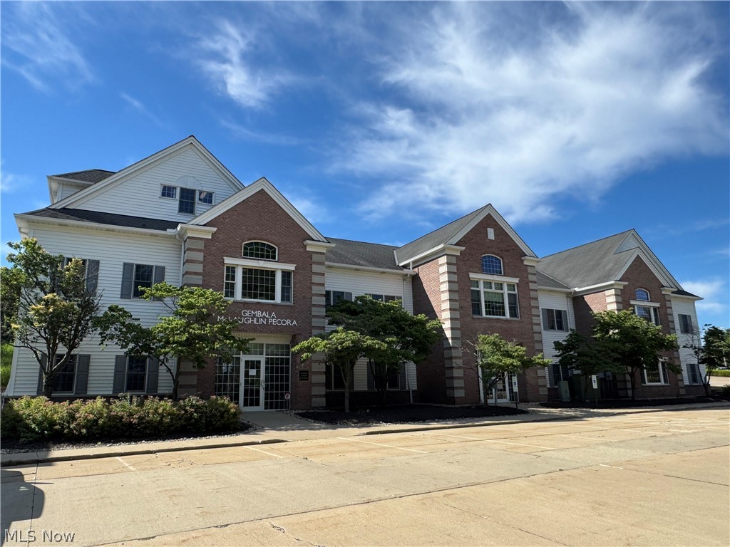 Commercial Lease in Sheffield Village 2