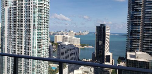3205-1010 Brickell Ave, Miami, FL, 33131-3778 | Card Image