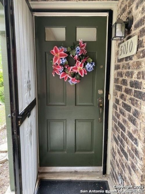 5010 Arbor Ridge Dr, San Antonio, TX, 78228-1003 | Card Image