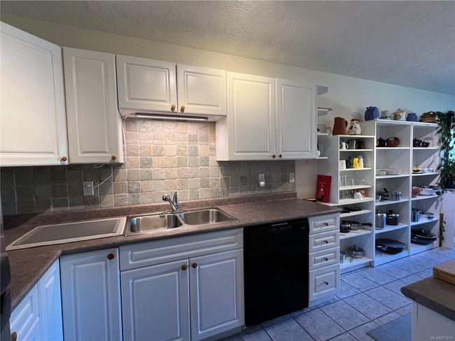 Apartment A | Image 53