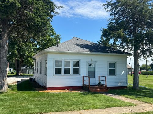 306 S 4th St, Cherry, IL, 61317 | Card Image