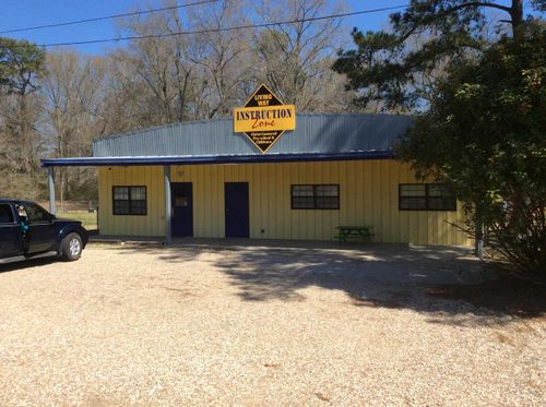 17013 N I 12 Service Rd, Hammond, LA, 70403-6378 | Card Image