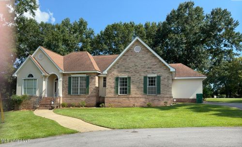 554 Hanauma Pl, Diamondhead, MS, 39525-3465 | Card Image