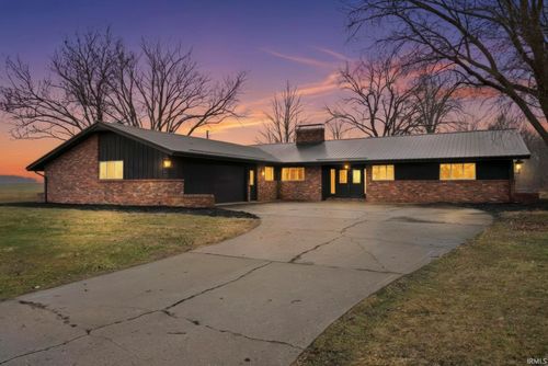 325 Meadowmere Dr, Butler, IN, 46721-1070 | Card Image