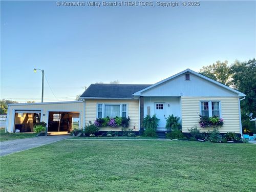 208 Cedar Lakes Dr, Ripley, WV, 25271-1610 | Card Image