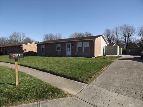 3542 Golden Meadows Court, Dayton, OH, 45404 | Card Image