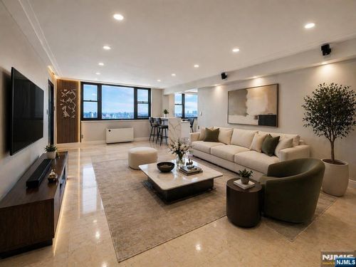 250 Gorge Rd, Cliffside Park, NJ, 07010-1301 | Card Image