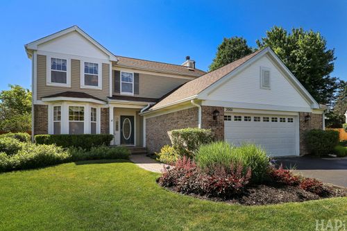 2001 Sparrow Cir, Round Lake, IL, 60073-9532 | Card Image