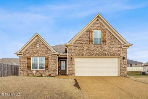 7814 Park Valley Drive, Southaven, MS, 38671 | Card Image