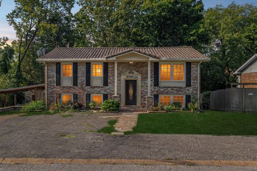 117 Denise Dr, Antioch, TN, 37013-2667 | Card Image