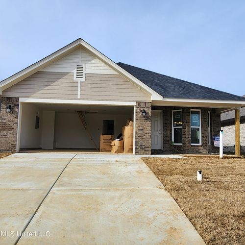 7851 Gardendale Dr, Olive Branch, MS, 38654-9443 | Card Image